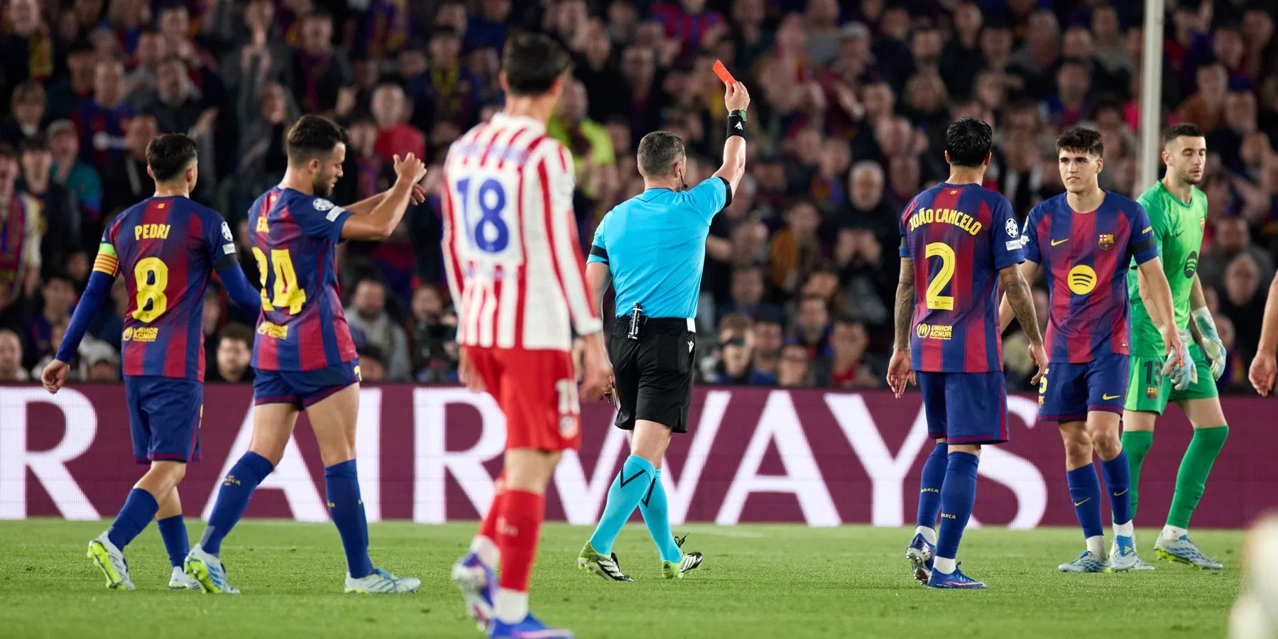 Zo werken schorsingen in de Champions League, Europa League en Conference League 