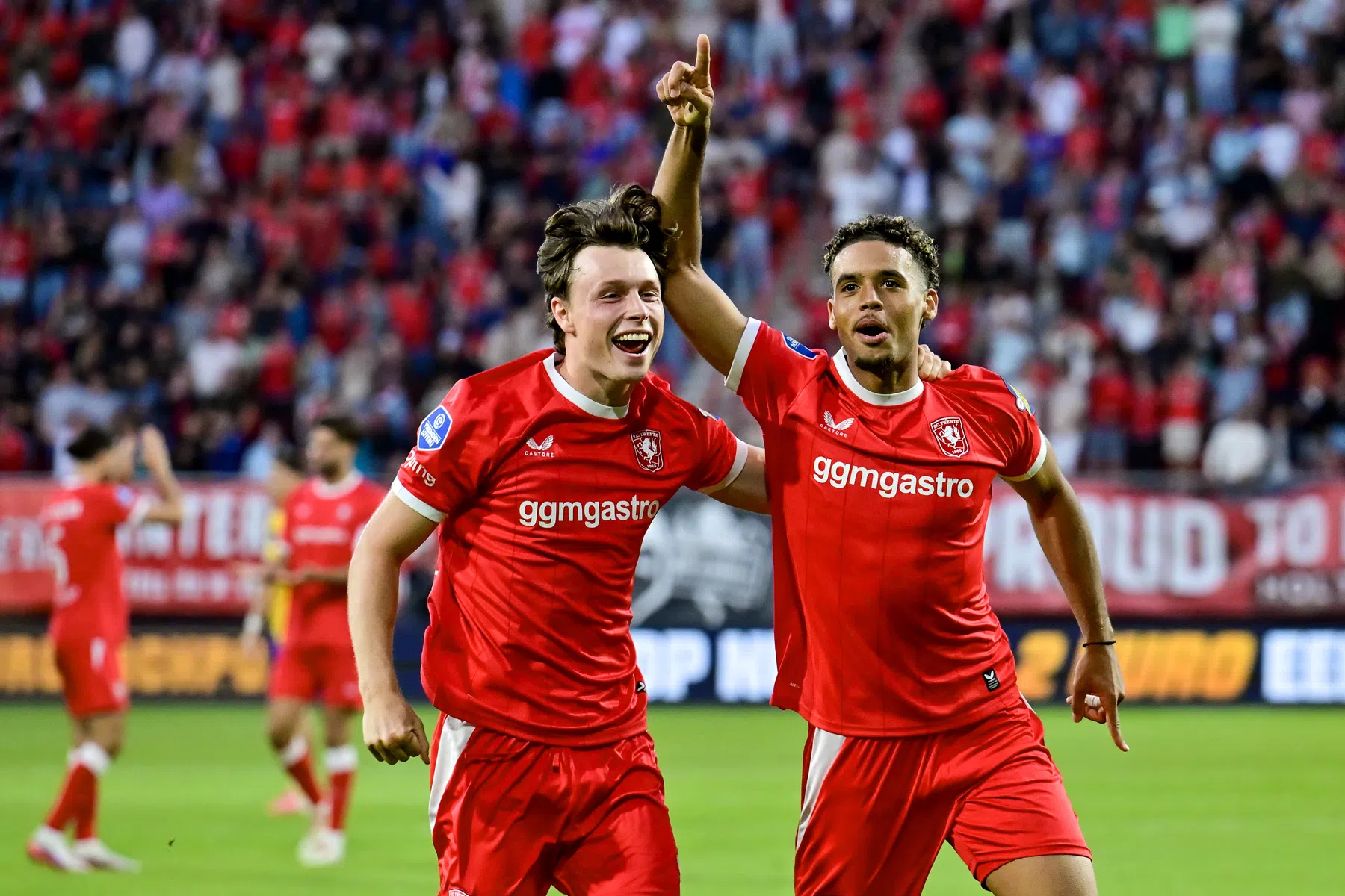 FC Twente haalt verwoestend uit tegen DAC 1904