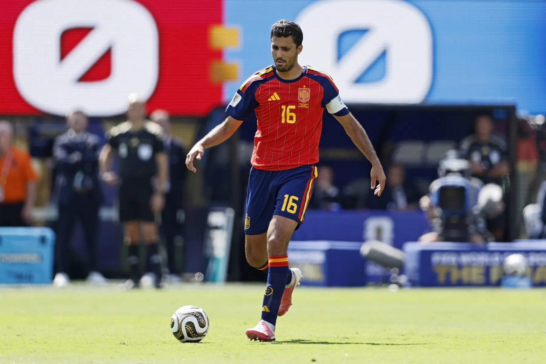 Barcelona in gesprek met Man City over transfer Rodri