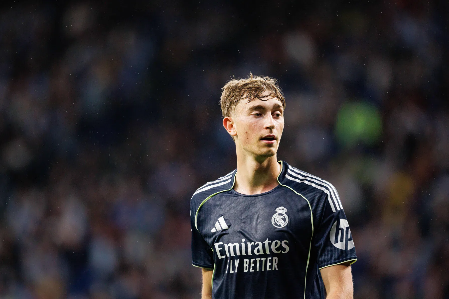 Huijsen legt keuze voor rugnummer 4 bij Real Madrid uit | VN
