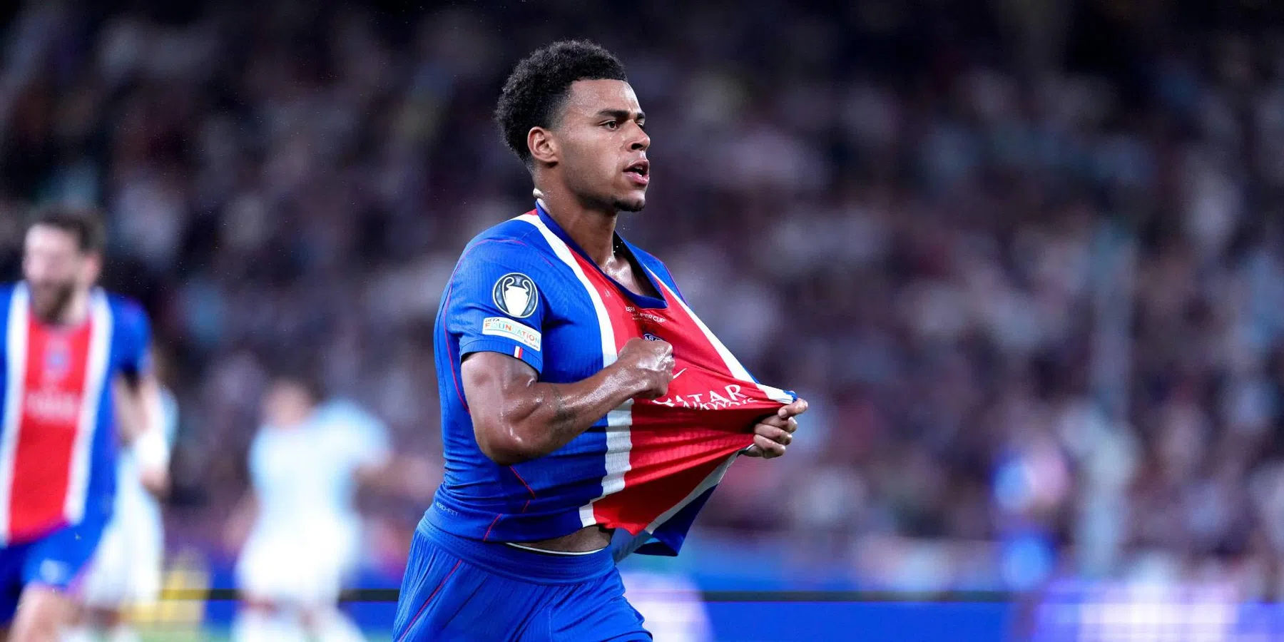 Doué treedt bij PSG in voetsporen van oud-Ajacied Suárez | VN