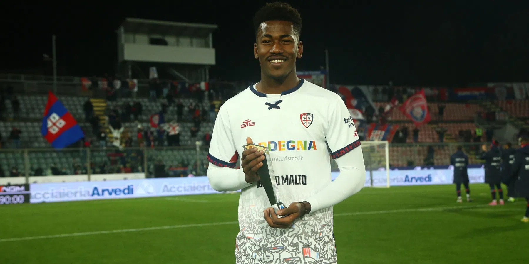 Grote zorgen om Serie A-spits Trepy: Cagliari bevestigt opname op intensive care