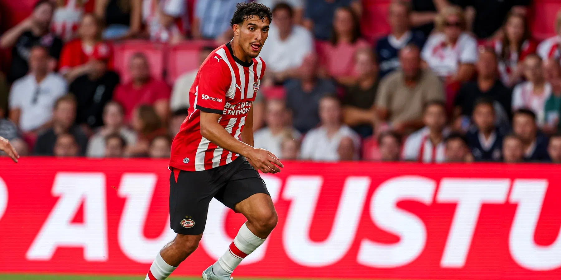 Driouech spreekt zich uit na geklapte transfer: 'Het was een achtbaan van emoties'