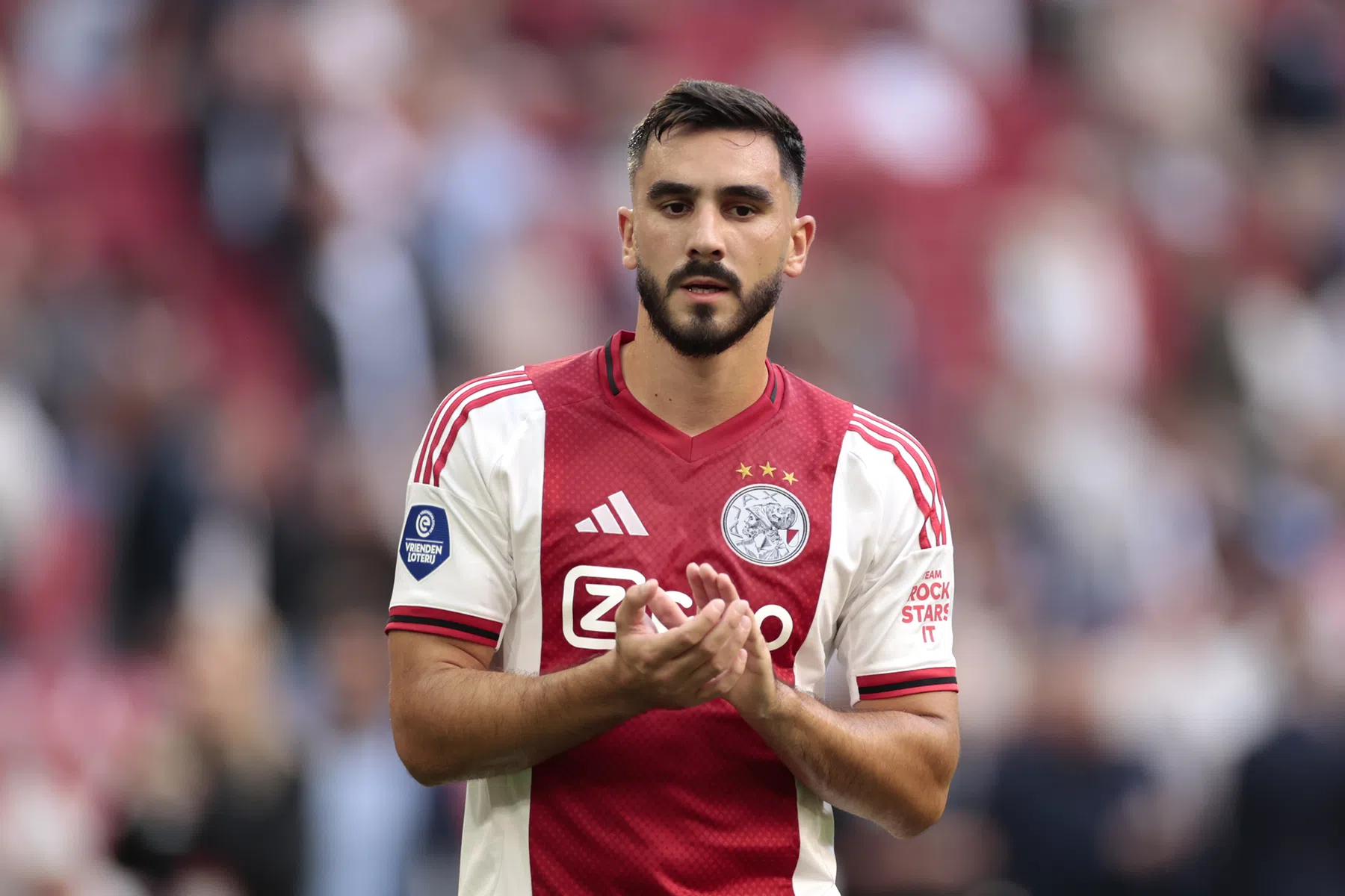 Sutalo neemt afscheid van Ajax en lijkt op weg naar Lazio | VN