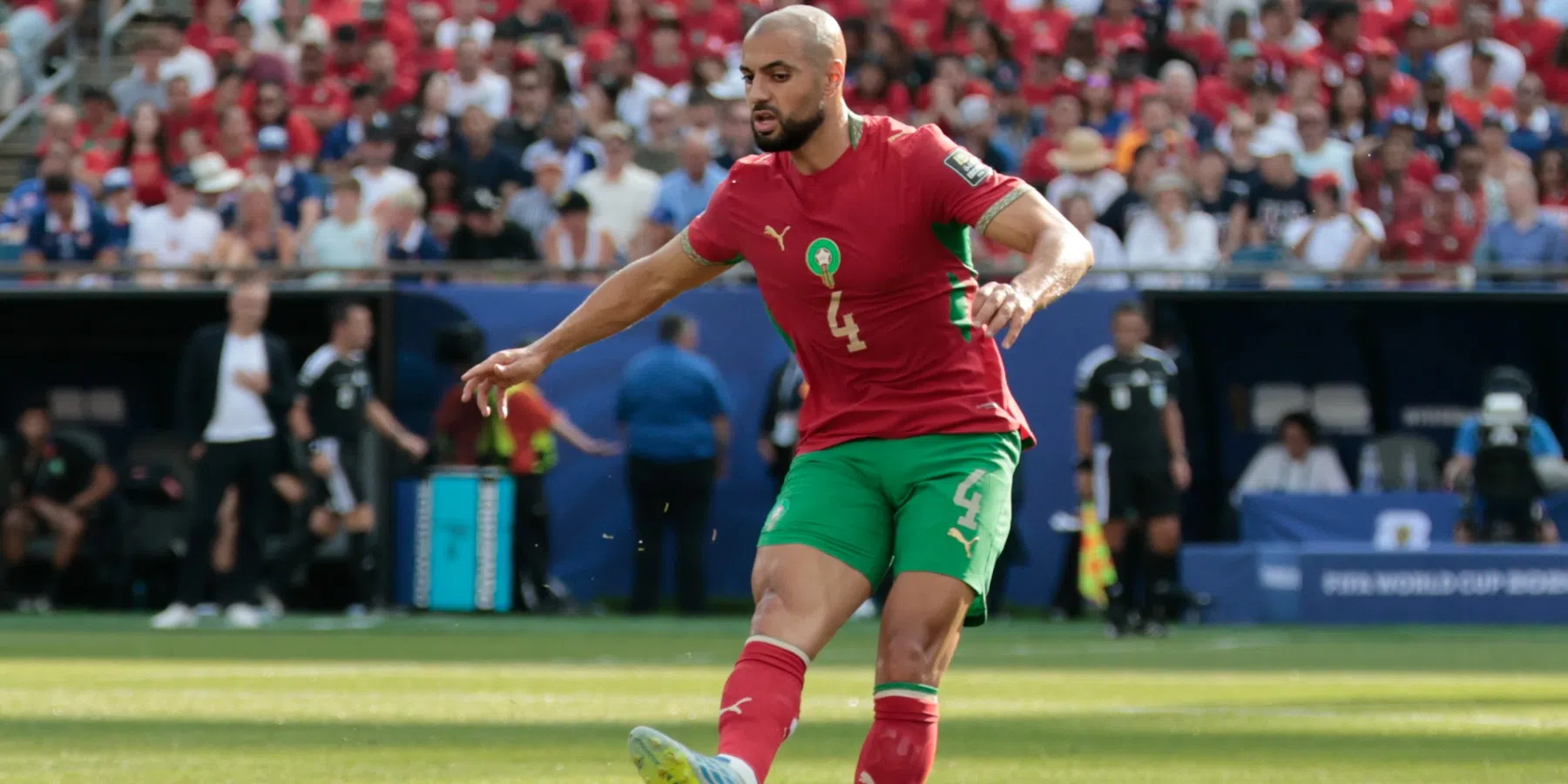'Verbannen Amrabat mag Fenerbahçe verlaten: terugkeer naar oude club lonkt'