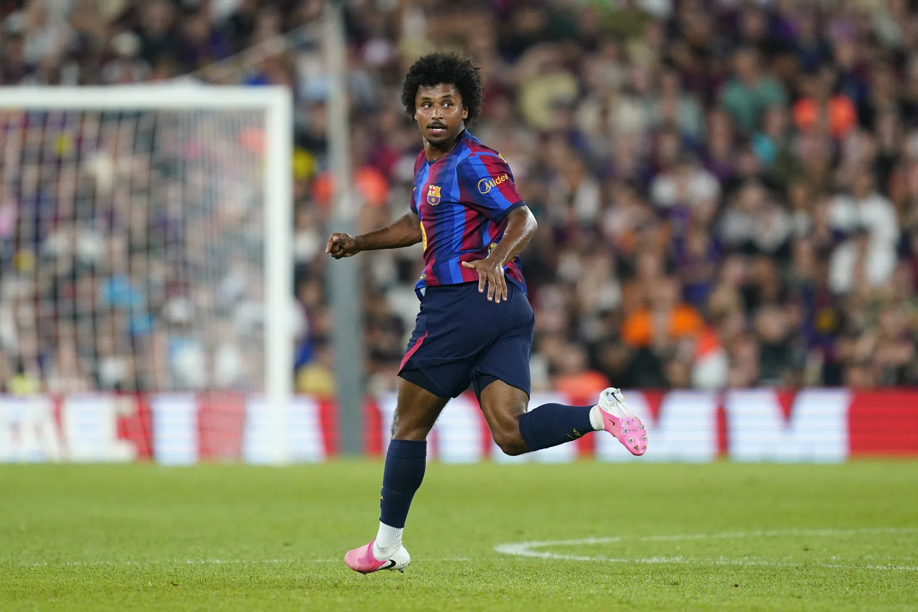 Vermoedelijke opstelling Barcelona: Adeyemi in de basis