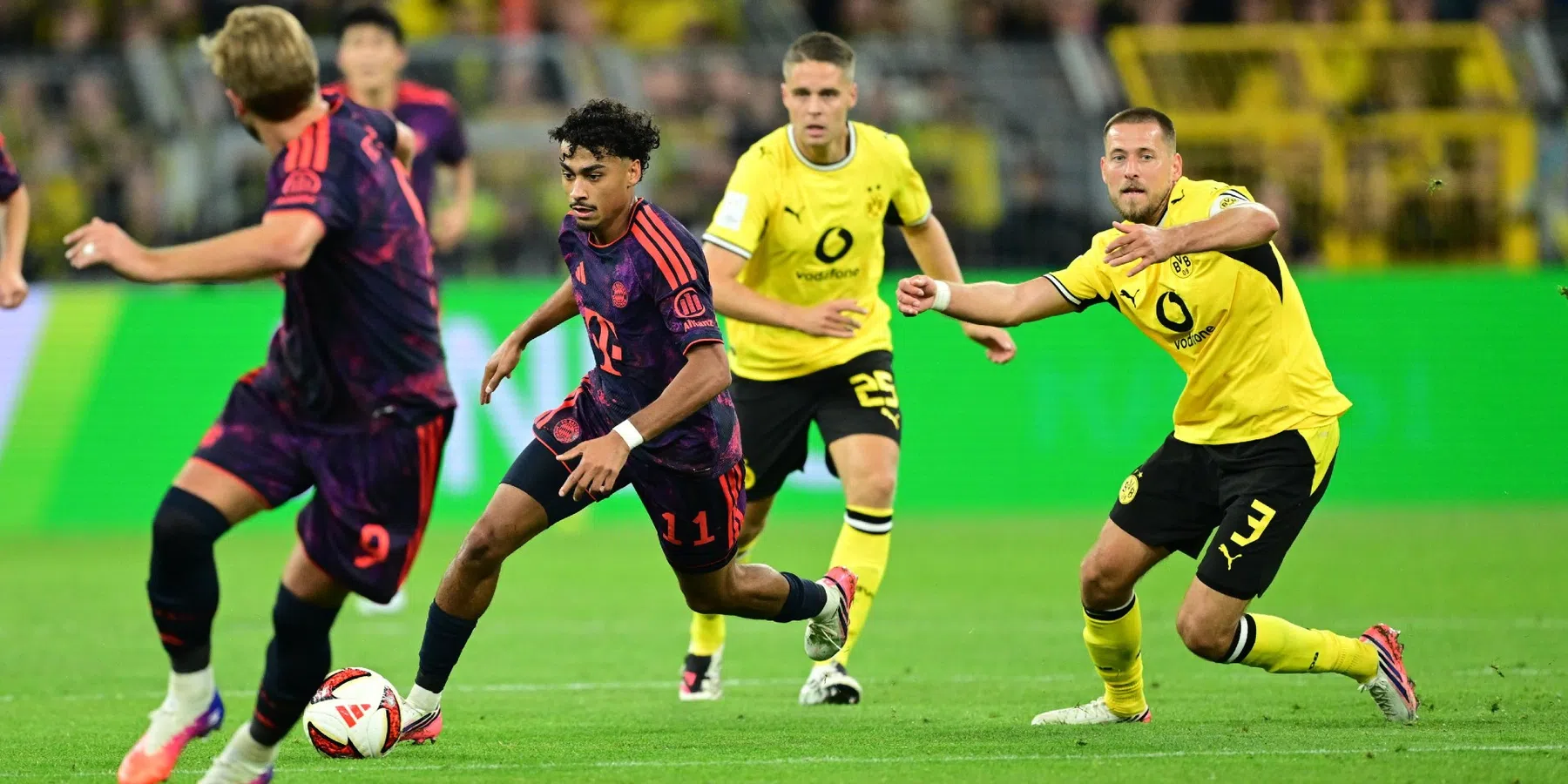 Veerman dolblij na Dortmund-debuut: 'Een speciale dag voor mij'