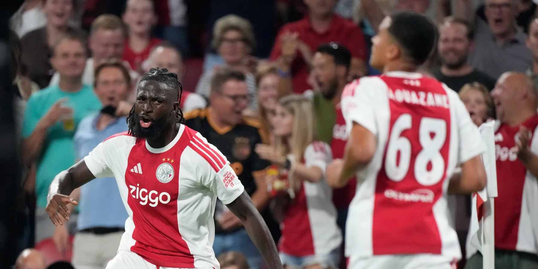 Kranten zien uitblinkende Ajacieden: 'Adembenemend'