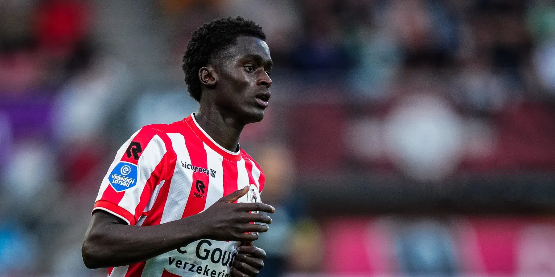 'PSV heeft beet en maakt vijf miljoen euro over aan Sparta voor middenvelder'