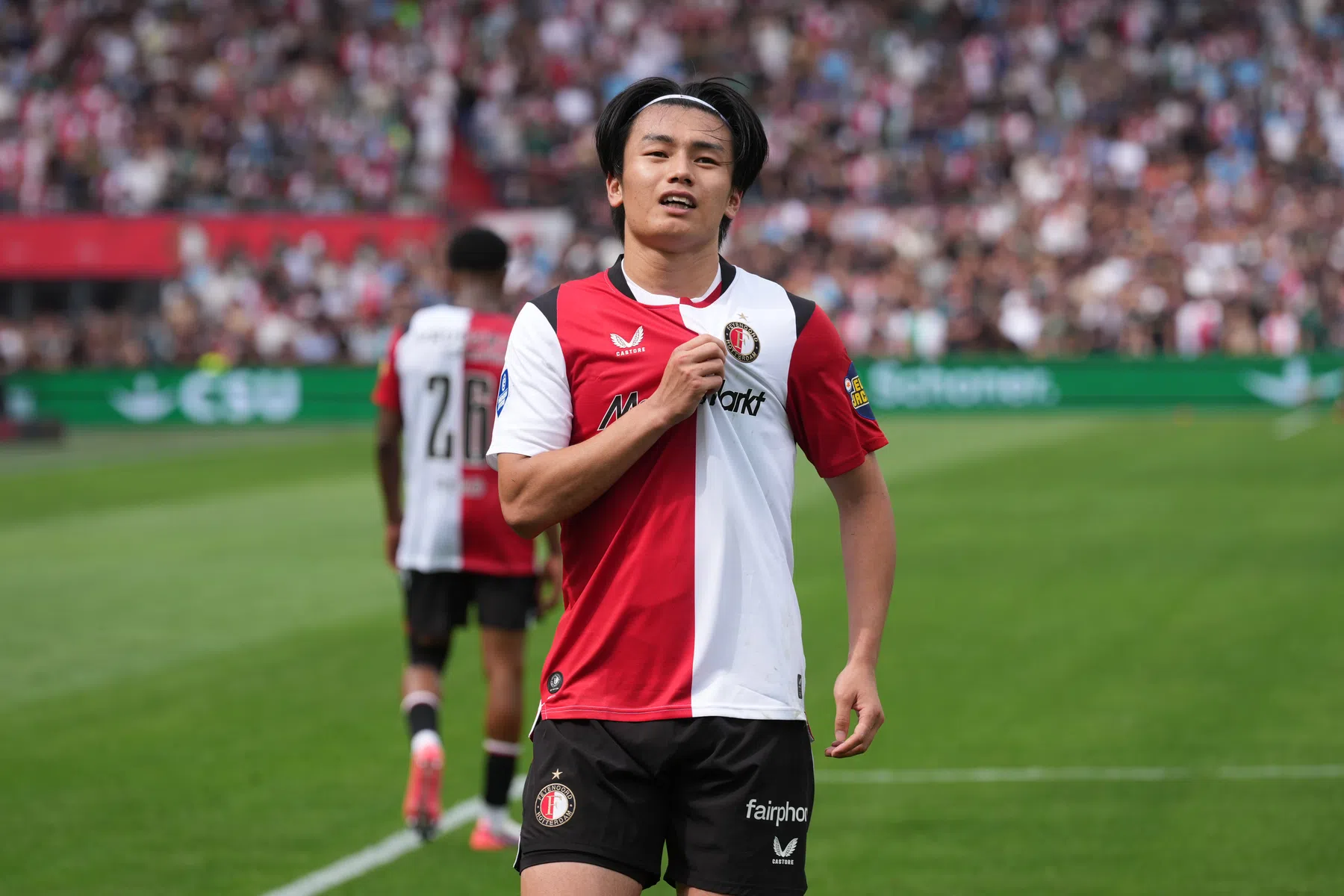 'Feyenoord moet geld afstaan na verkoop en houdt minder over aan Ueda'