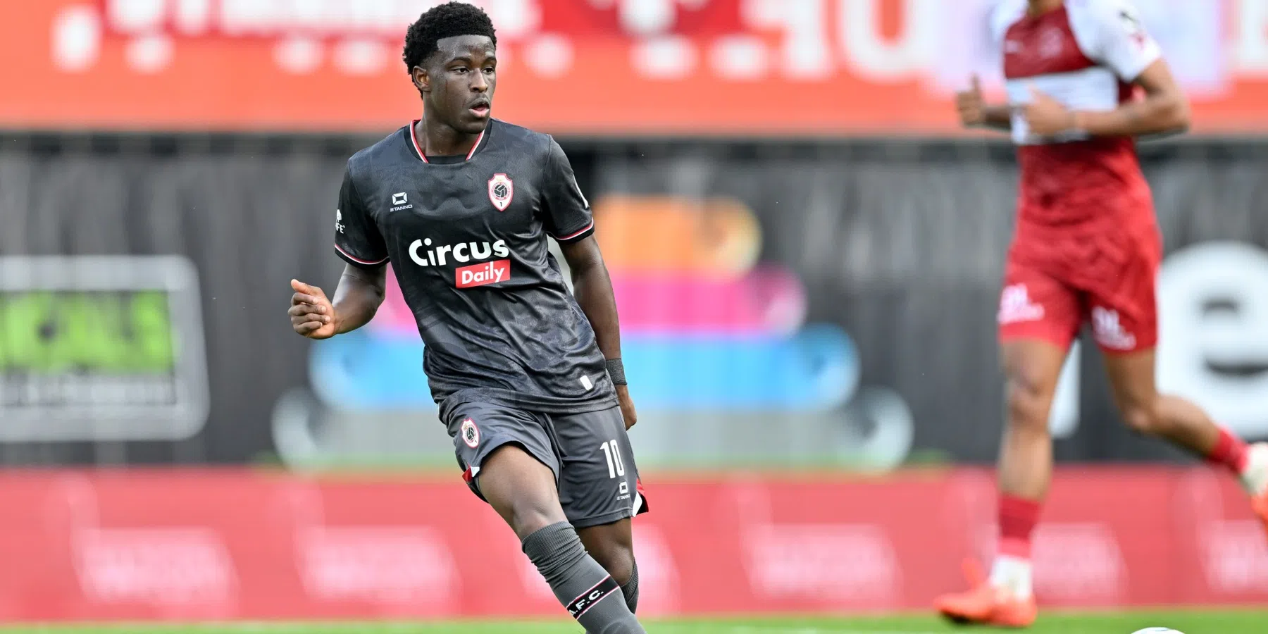 'Santos-transfer heeft gevolgen: nieuwe transferdeal lonkt tussen Sparta en PSV'