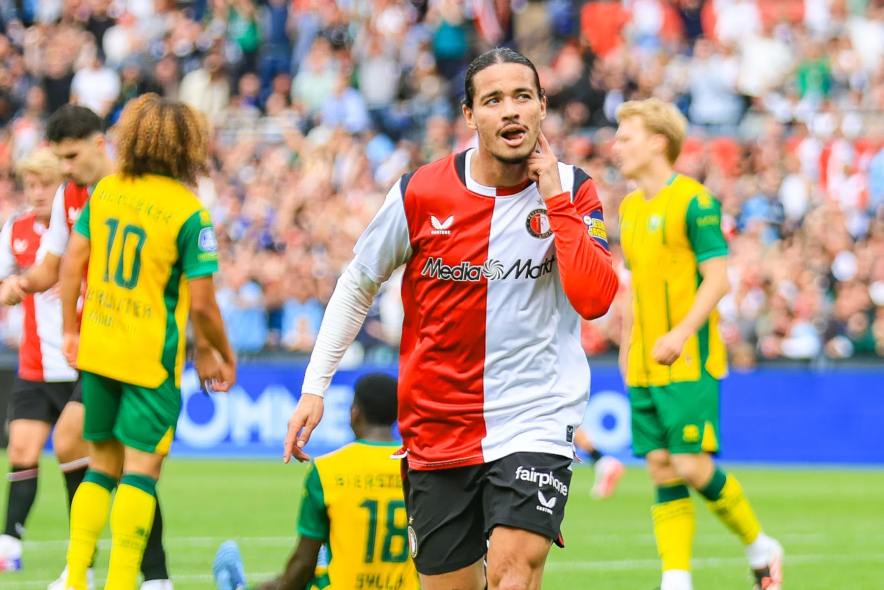 Feyenoord ontvangt recordbod van ruim 40 miljoen op Hadj Moussa