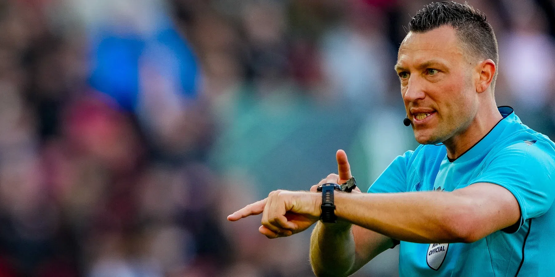 Deze scheidsrechter fluit het Barcelona - Feyenoord in de Champions League | VN