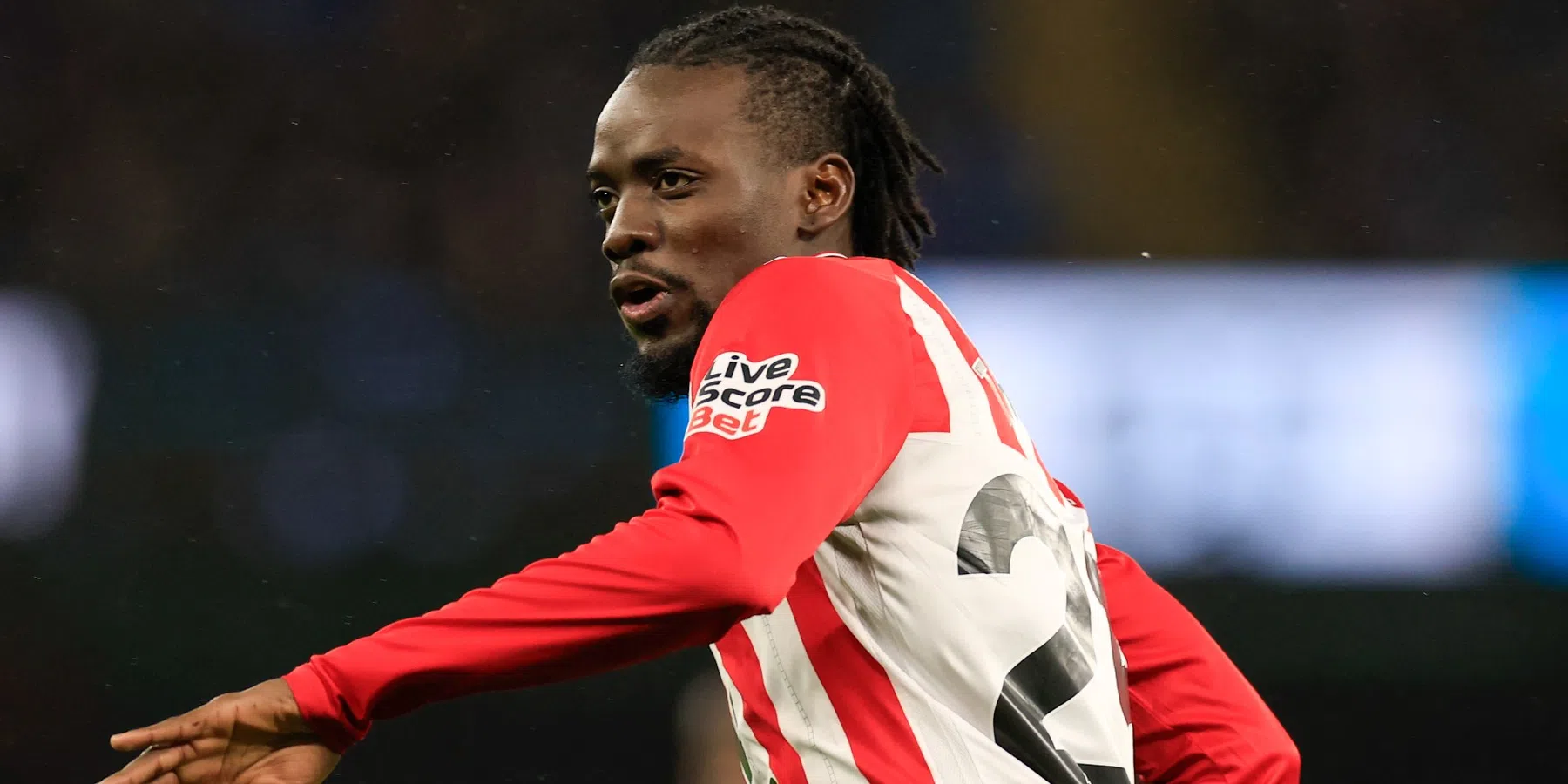 Traoré weer onder de pannen: ex-Ajacied tekent bij Premier League-degradant