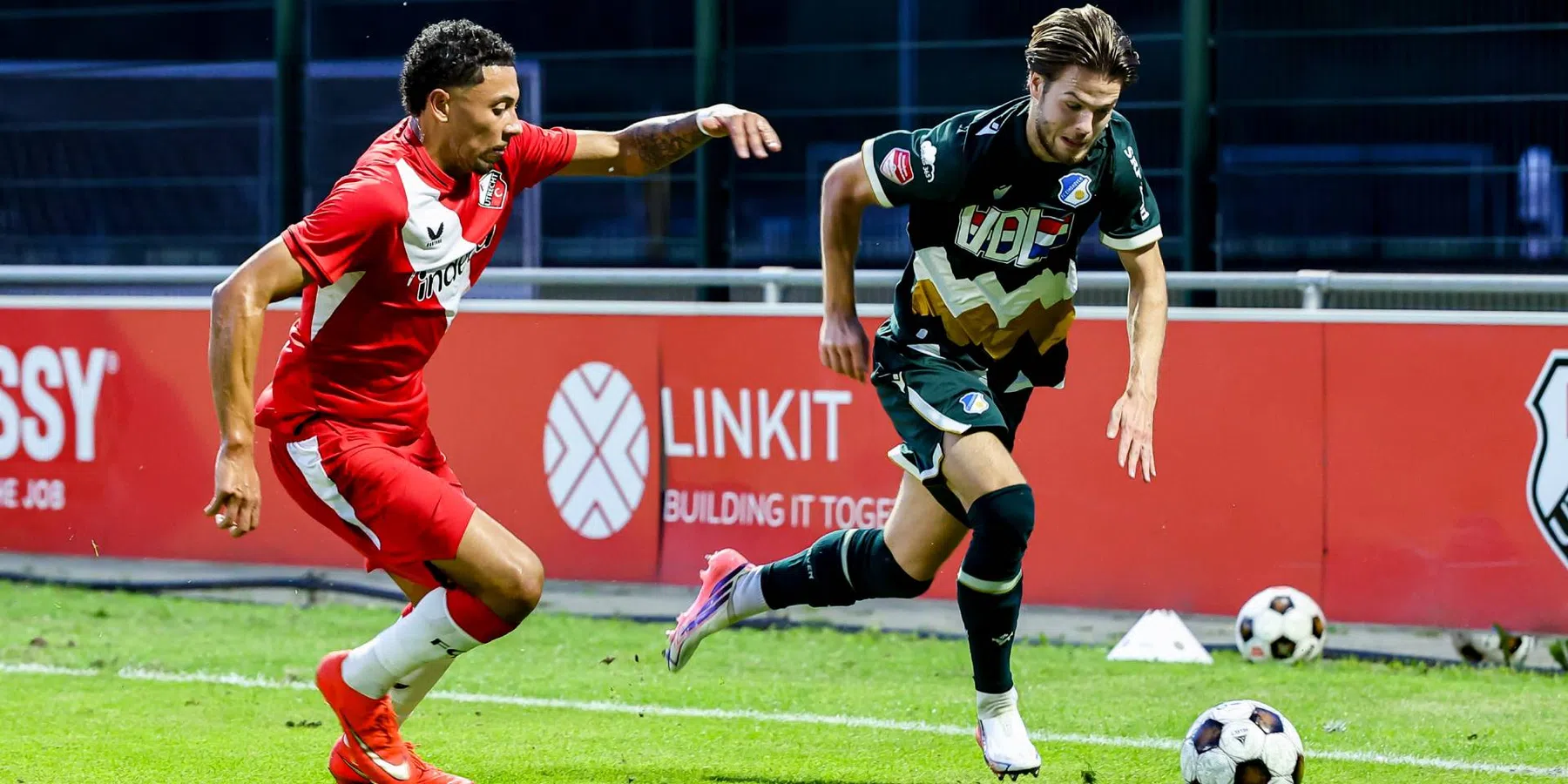 FC Eindhoven-keeper ontsnapt aan rode kaart tegen Jong FC Utrecht | VN