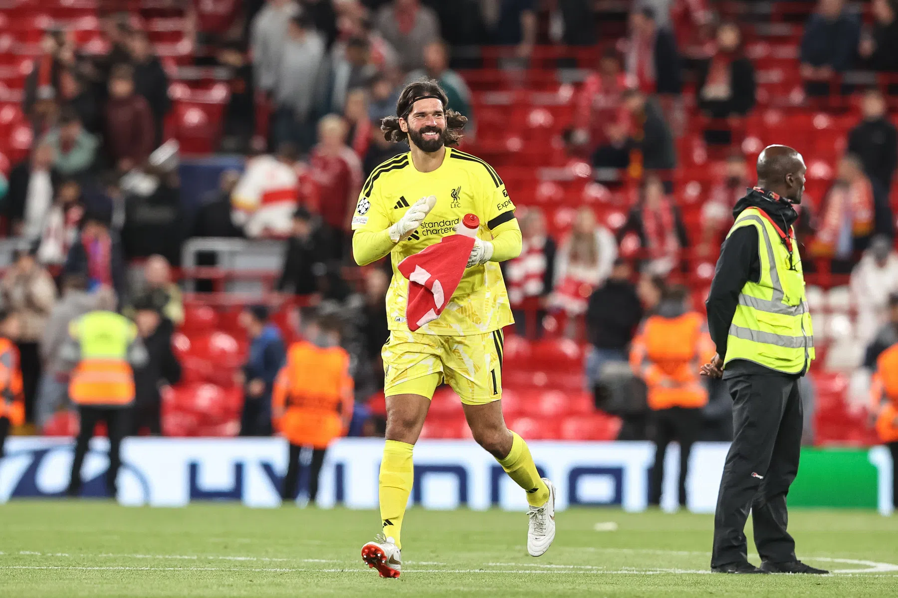 Waar en hoe laat wordt Liverpool - Fulham uitgezonden?