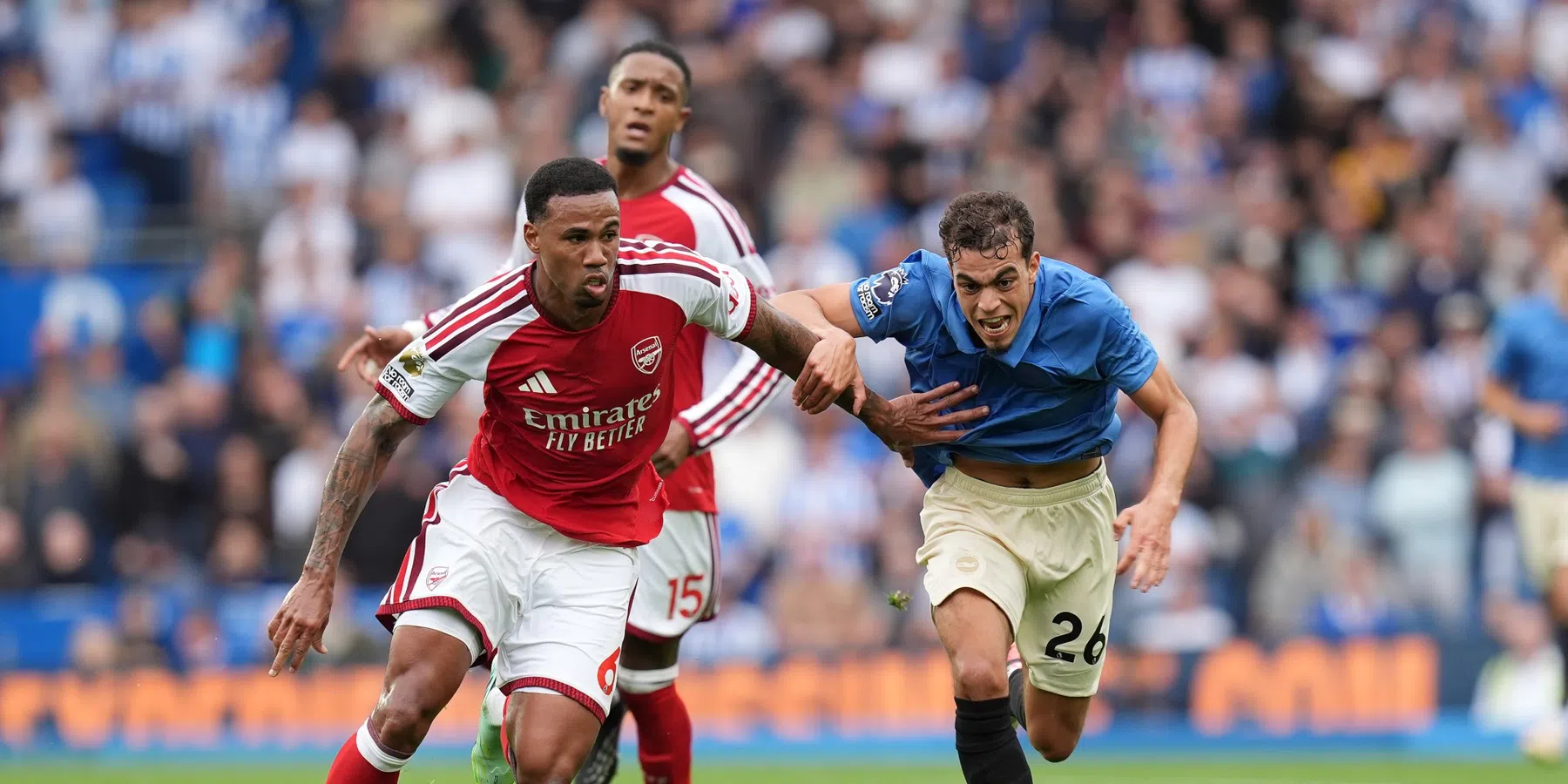 Arsenal krijgt pak slaag van Nederlands getint Brighton en lijdt eerste nederlaag