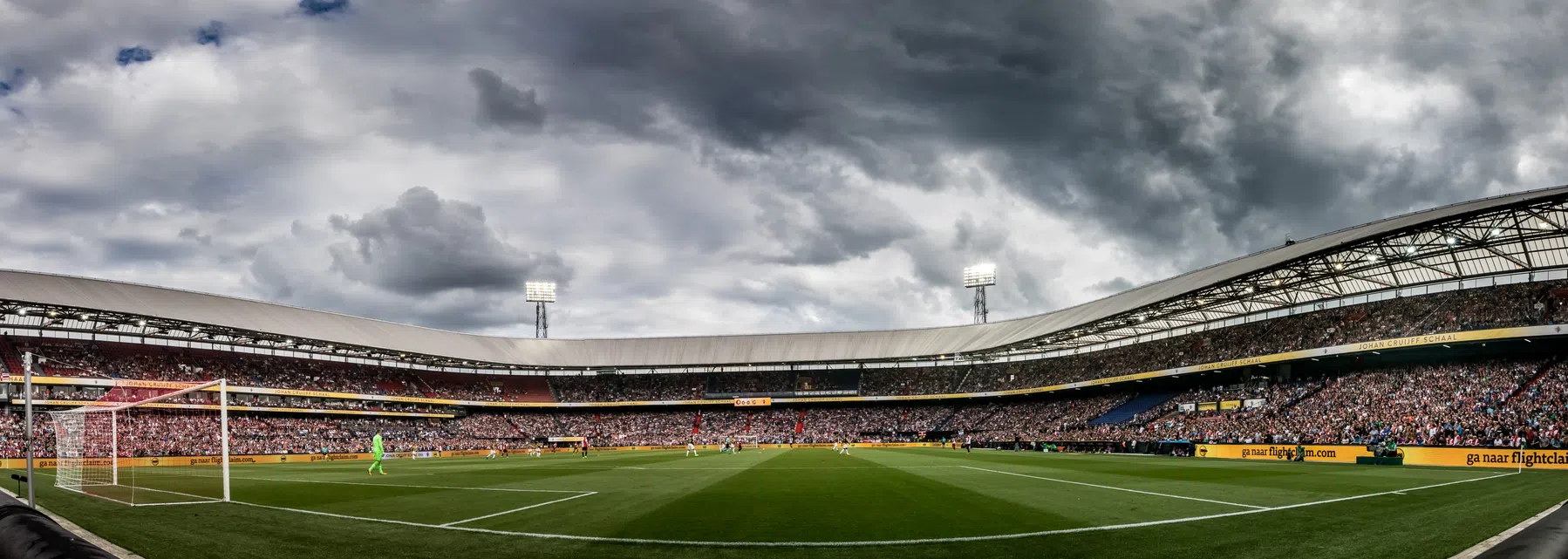 'Feyenoord volgt zestienjarige Erik Leite van Vasco da Gama'