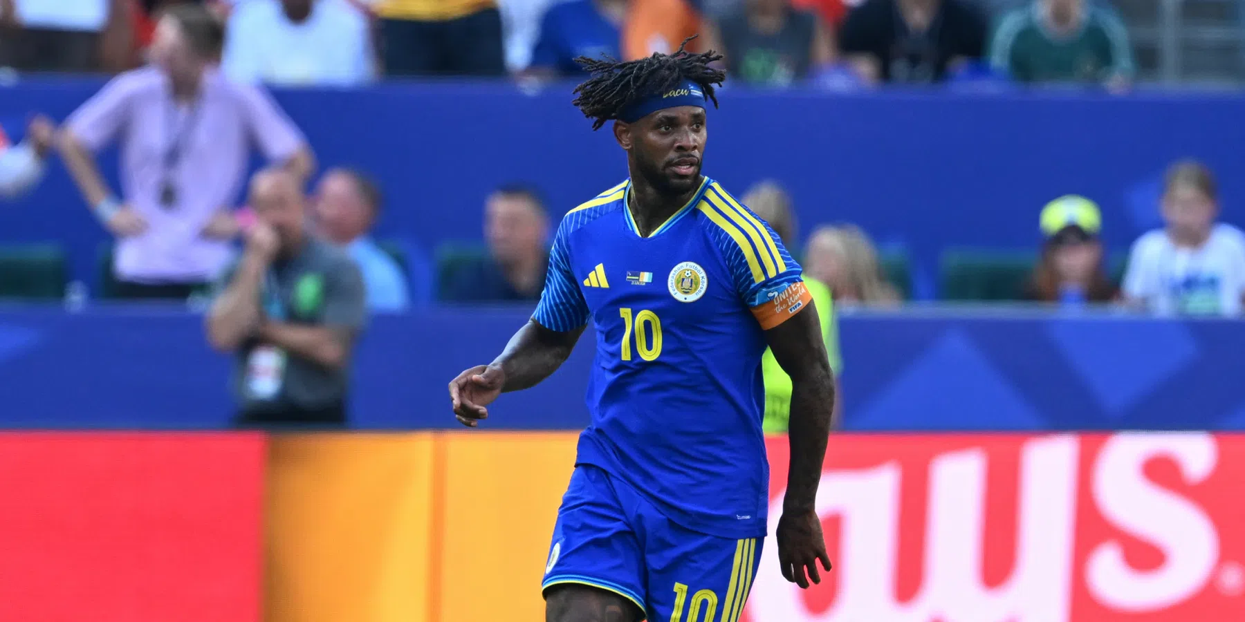 Curaçao trakteert jarige Dick Advocaat op monsterzege tegen Nicaragua | VN