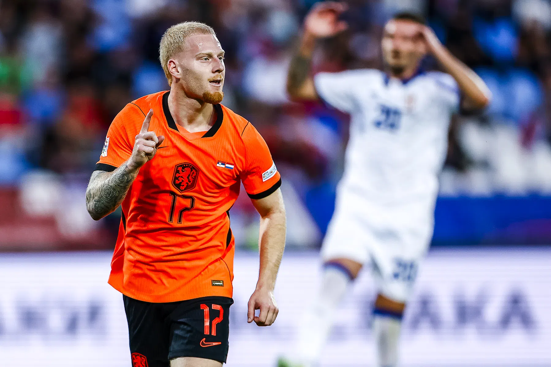 Meerdink maakt indruk bij Oranje: 'Hij moet eerste spits worden' | VN