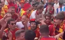 Mooie beelden uit Duitsland: Spaanse fans bouwen feest in aanloop naar EK-finale