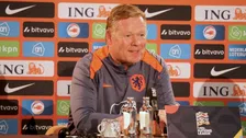 Thumbnail for article: Koeman vergelijkt Memphis-transfer niet met Bergwijn: "Niveau is anders"