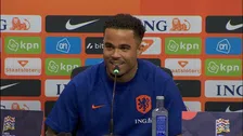 Kluivert hoopt op basisplaats: 'Denk niet dat de trainer mij rechtsback zet’