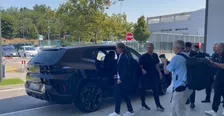 Daar is hij dan: Modric landt in Milaan om zich te melden bij AC Milan