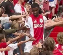 Chelsea-target Hato nog 'gewoon' aanwezig op de open dag van Ajax