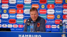 Thumbnail for article: Koeman positief gestemd over blessure Brobbey: 'Het is een lichte verrekking' 