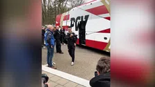 Thumbnail for article: Geen warm welkom voor PSV bij aankomst bij het Goffertstadion